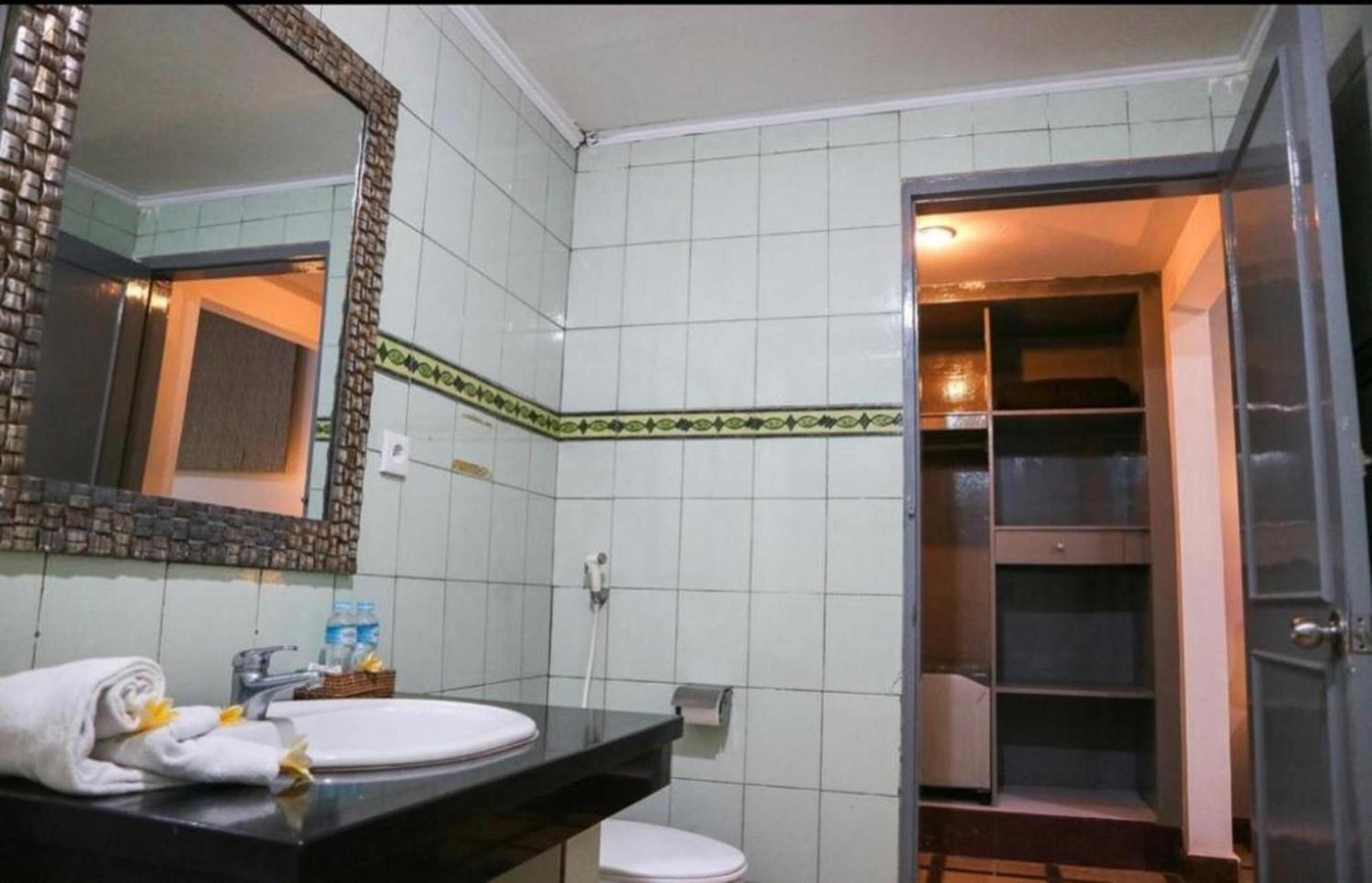 Attara Heritage Senggigi Exterior photo