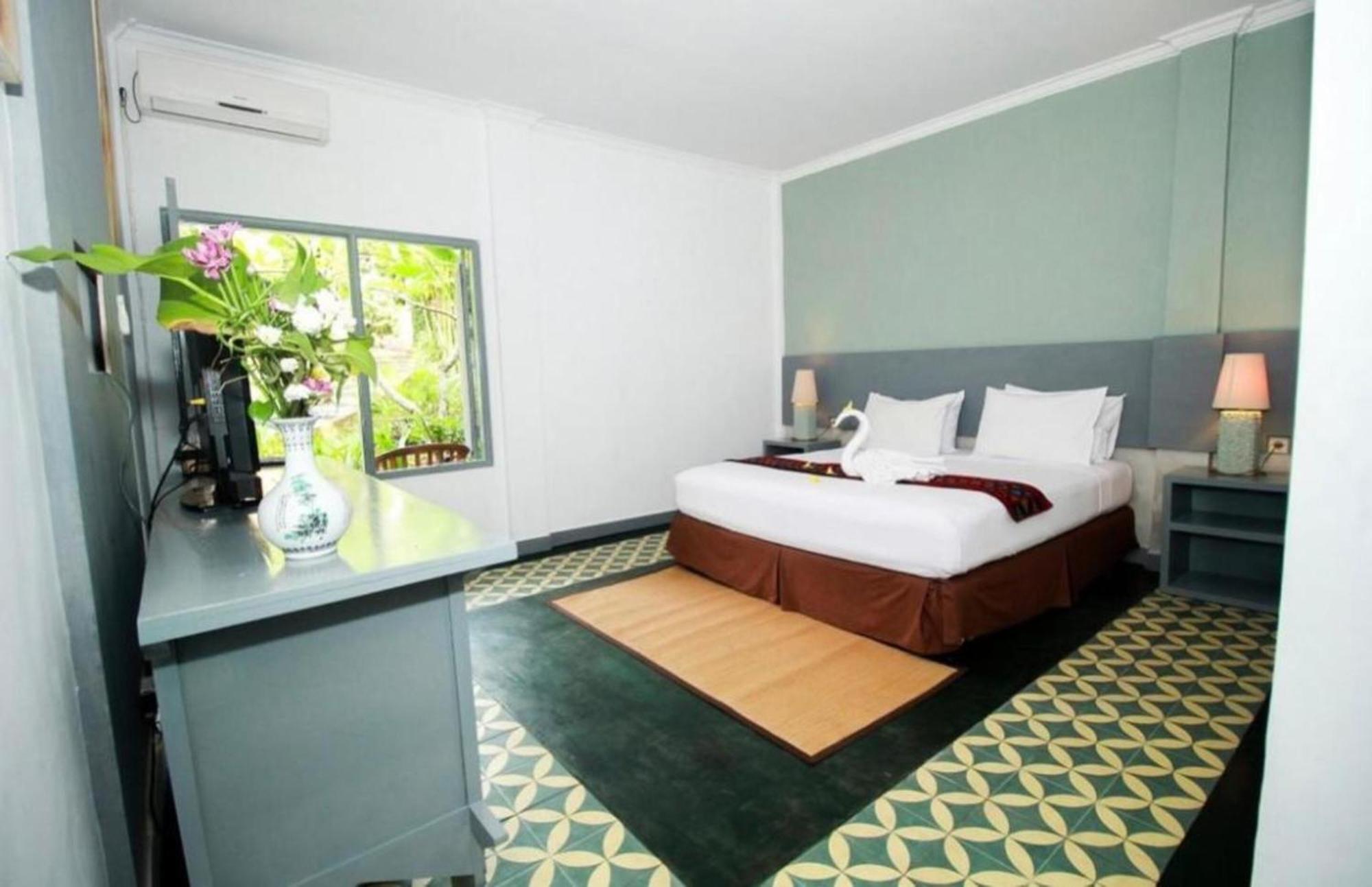 Attara Heritage Senggigi Exterior photo