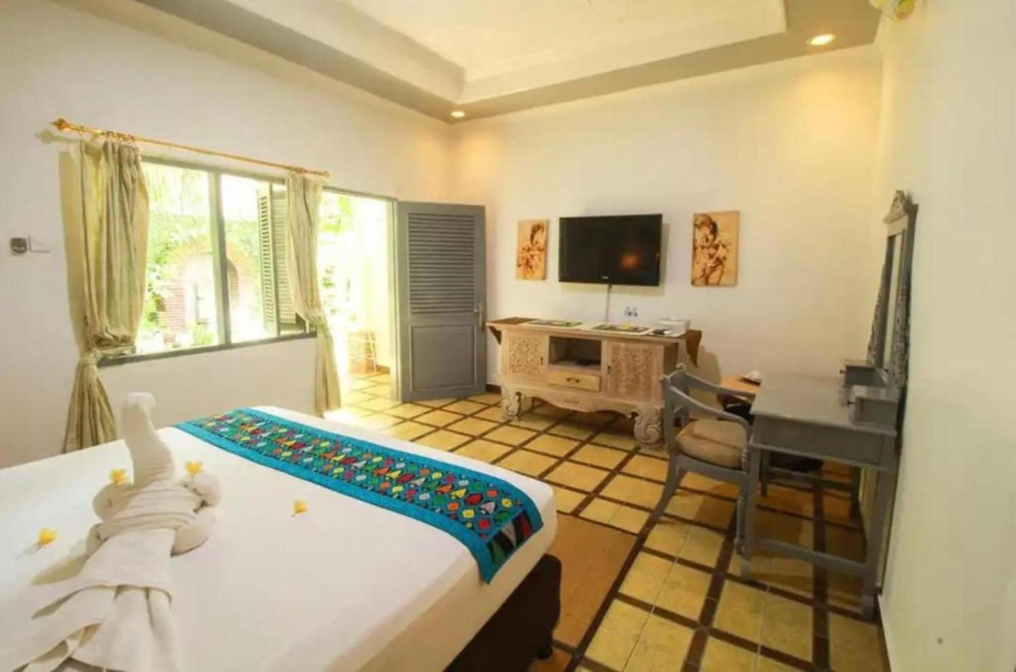 Attara Heritage Senggigi Exterior photo
